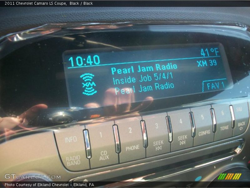 Controls of 2011 Camaro LS Coupe