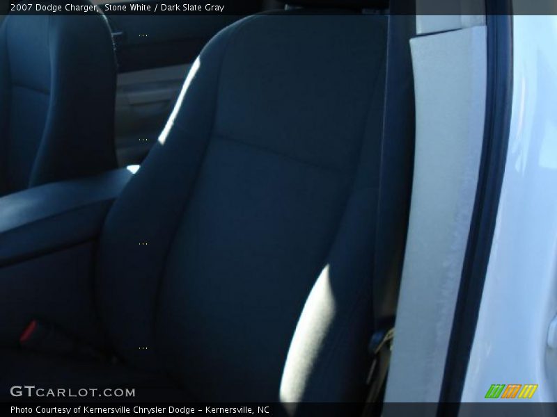 Stone White / Dark Slate Gray 2007 Dodge Charger