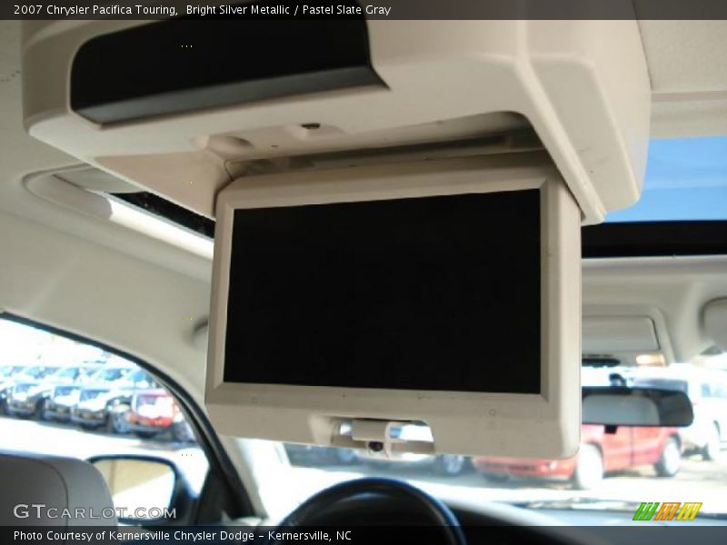 Bright Silver Metallic / Pastel Slate Gray 2007 Chrysler Pacifica Touring