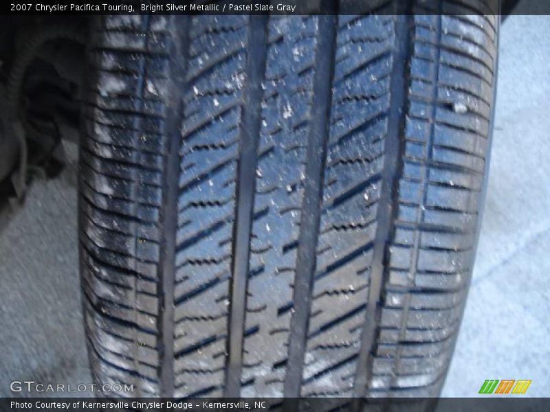 Bright Silver Metallic / Pastel Slate Gray 2007 Chrysler Pacifica Touring