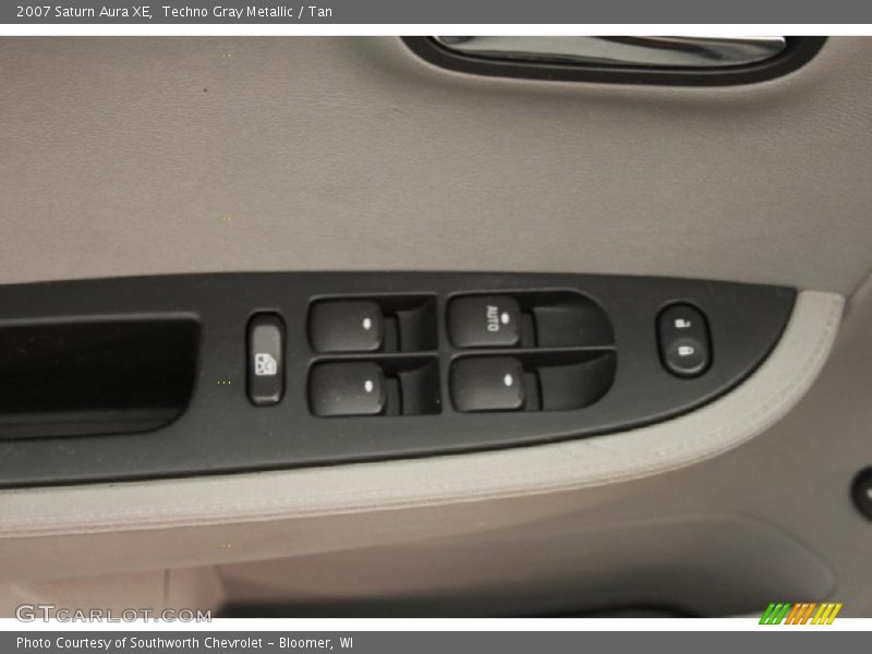 Techno Gray Metallic / Tan 2007 Saturn Aura XE