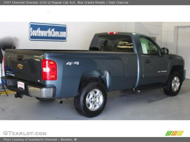Blue Granite Metallic / Dark Charcoal 2007 Chevrolet Silverado 1500 LS Regular Cab 4x4