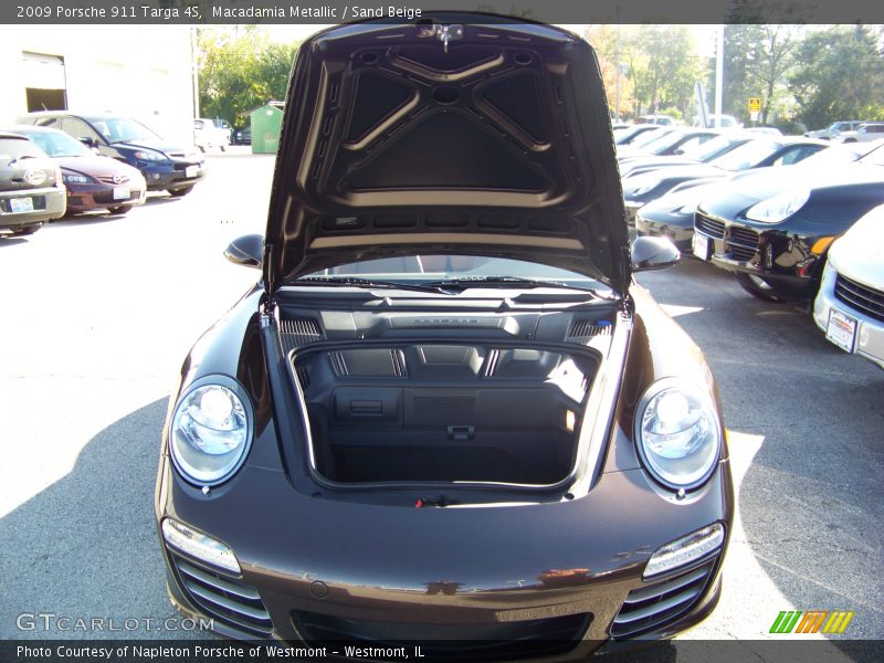Macadamia Metallic / Sand Beige 2009 Porsche 911 Targa 4S