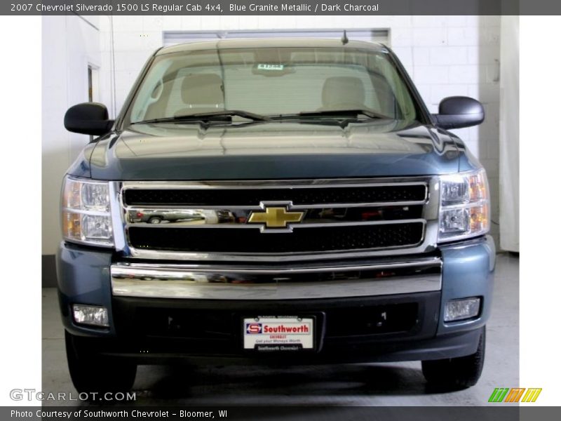 Blue Granite Metallic / Dark Charcoal 2007 Chevrolet Silverado 1500 LS Regular Cab 4x4