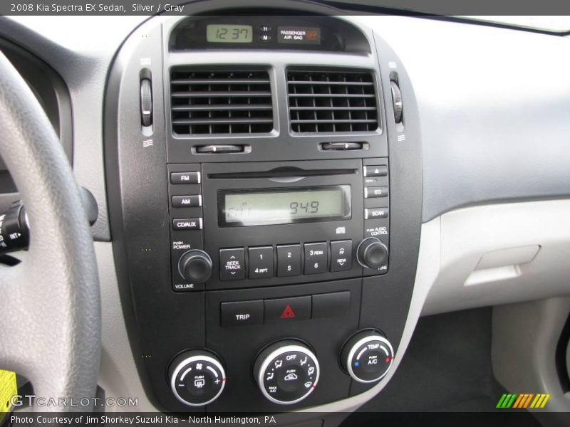 Silver / Gray 2008 Kia Spectra EX Sedan