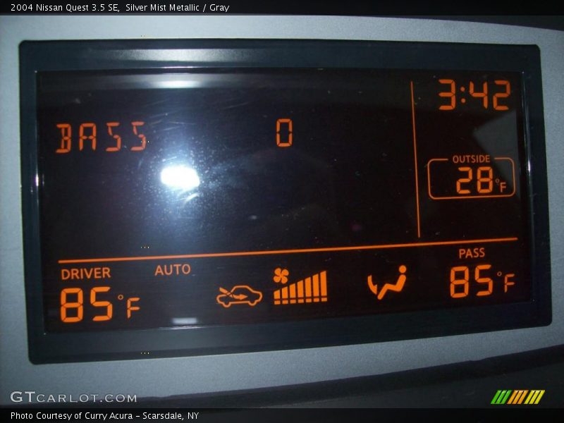 Silver Mist Metallic / Gray 2004 Nissan Quest 3.5 SE