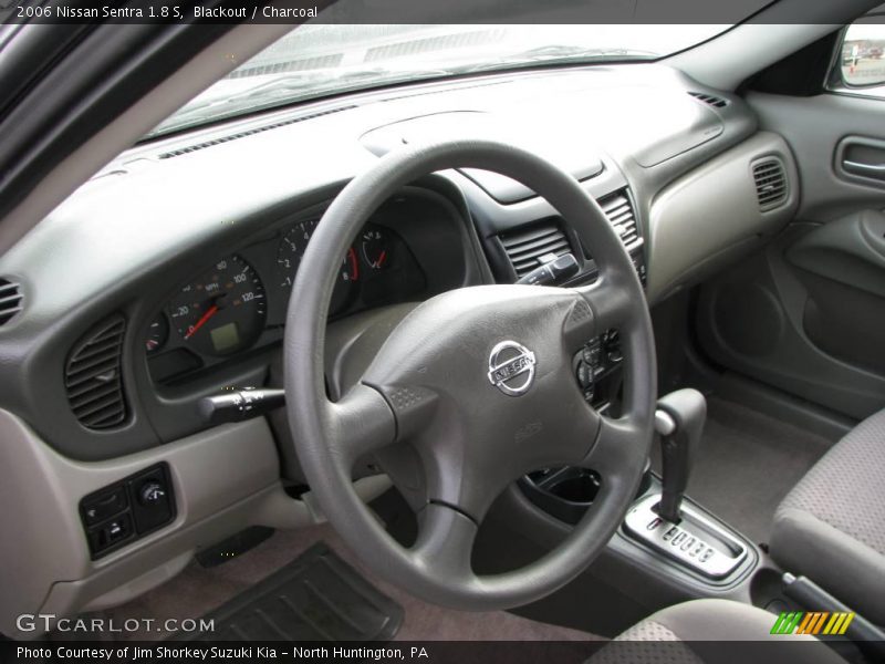Blackout / Charcoal 2006 Nissan Sentra 1.8 S