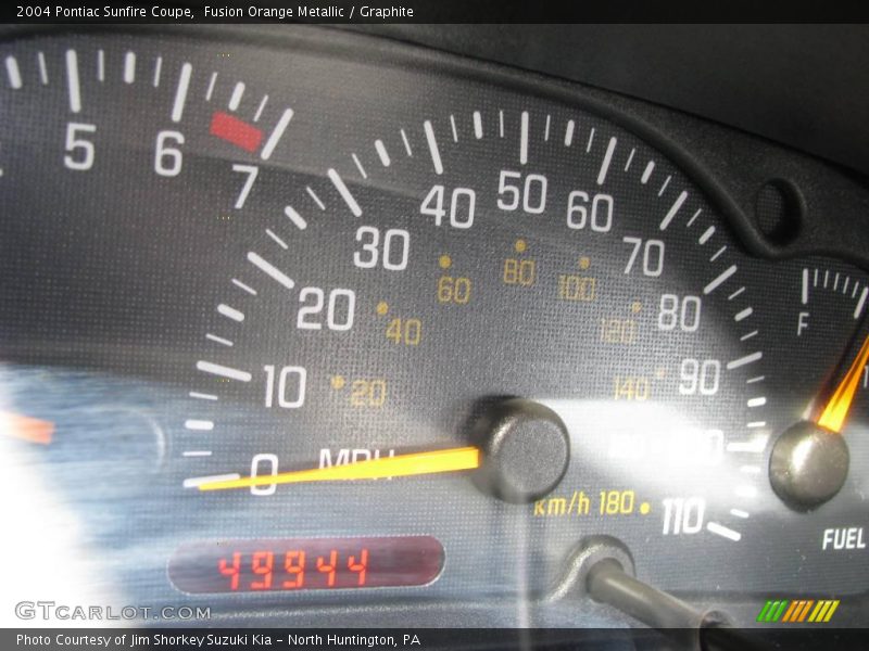 Fusion Orange Metallic / Graphite 2004 Pontiac Sunfire Coupe