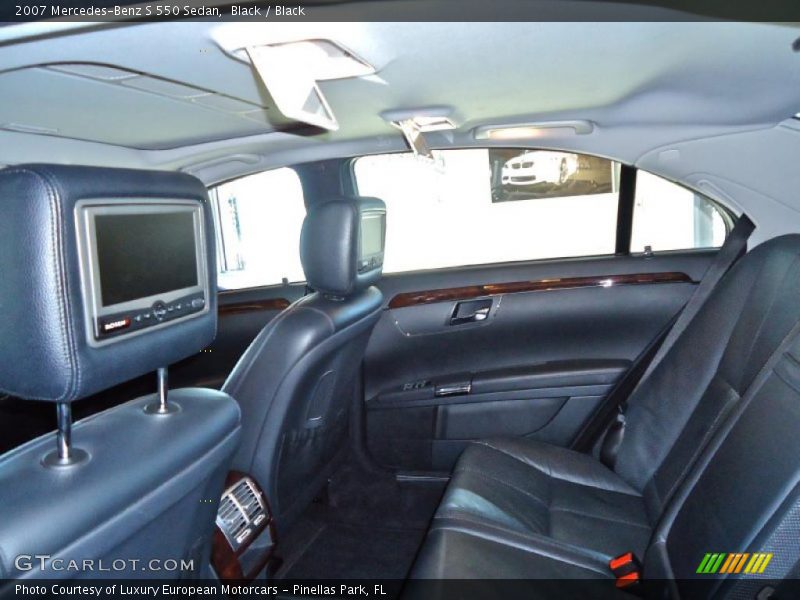 Black / Black 2007 Mercedes-Benz S 550 Sedan