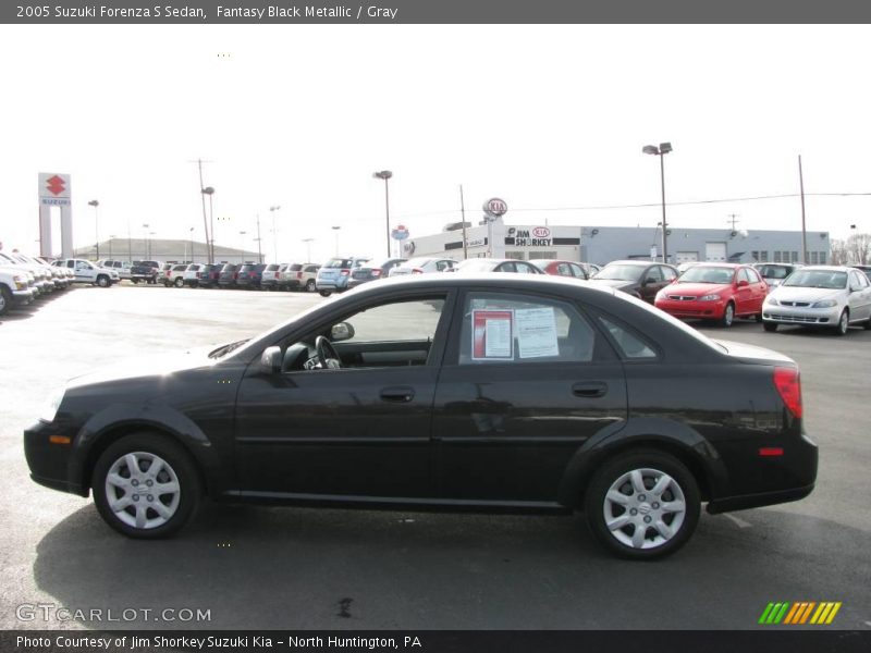 Fantasy Black Metallic / Gray 2005 Suzuki Forenza S Sedan
