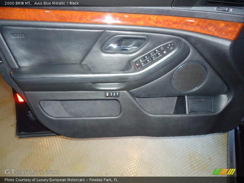 Door Panel of 2000 M5 