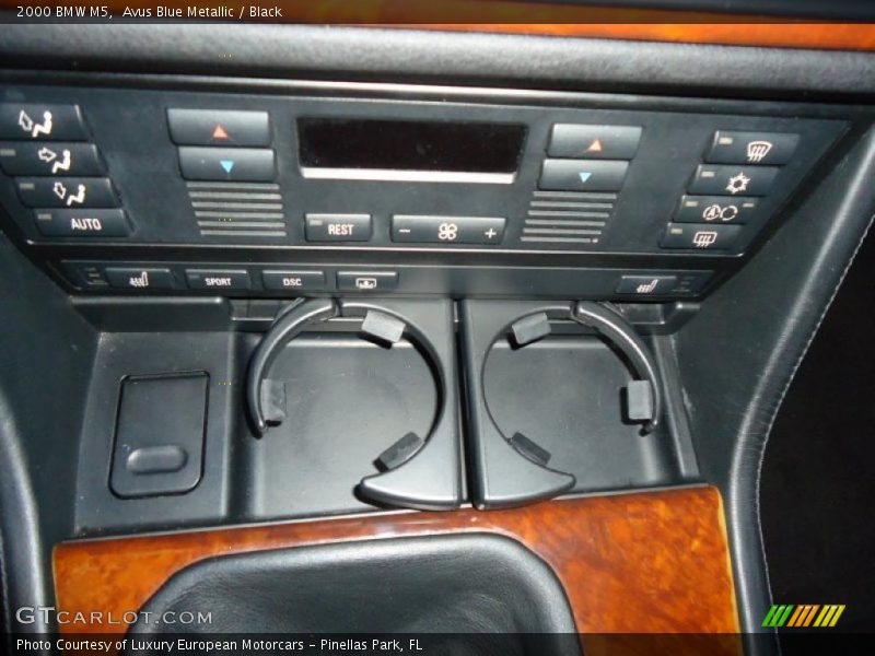 Avus Blue Metallic / Black 2000 BMW M5
