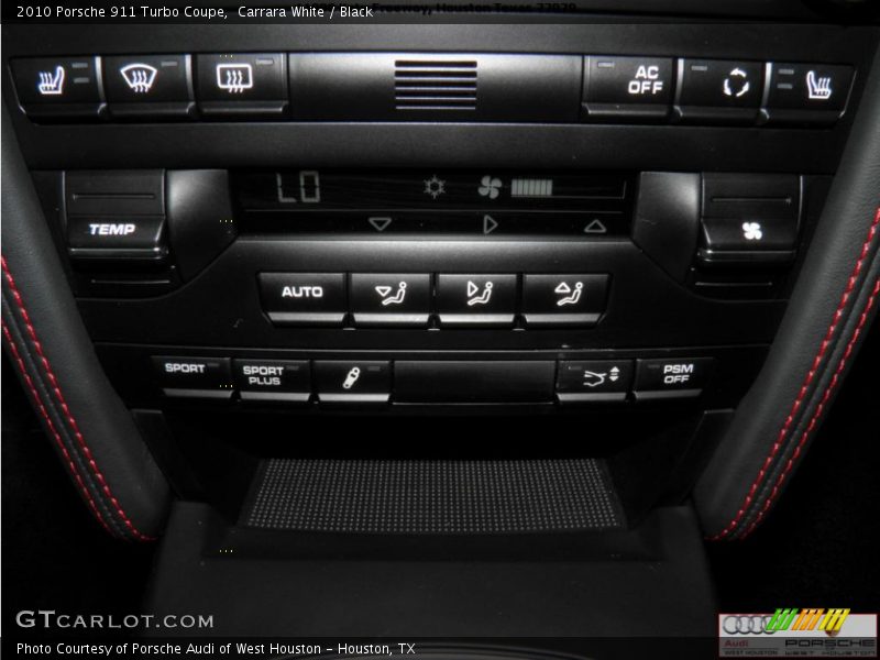 Carrara White / Black 2010 Porsche 911 Turbo Coupe