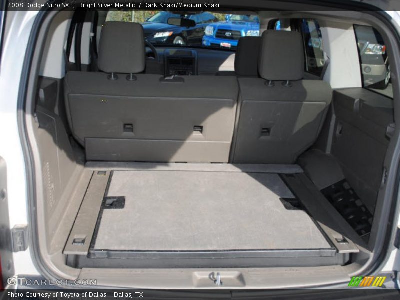 Bright Silver Metallic / Dark Khaki/Medium Khaki 2008 Dodge Nitro SXT