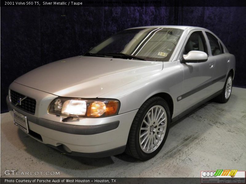 Silver Metallic / Taupe 2001 Volvo S60 T5