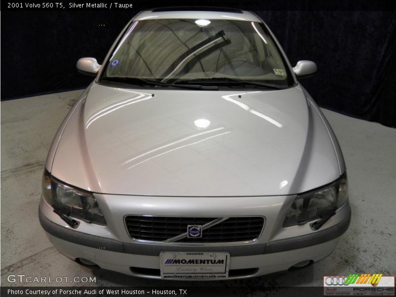 Silver Metallic / Taupe 2001 Volvo S60 T5