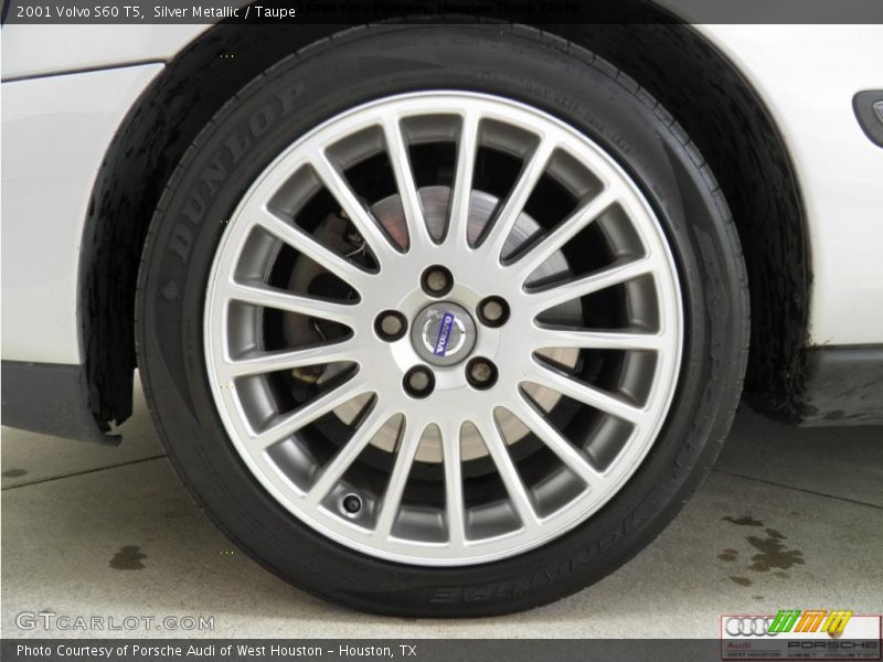 Silver Metallic / Taupe 2001 Volvo S60 T5