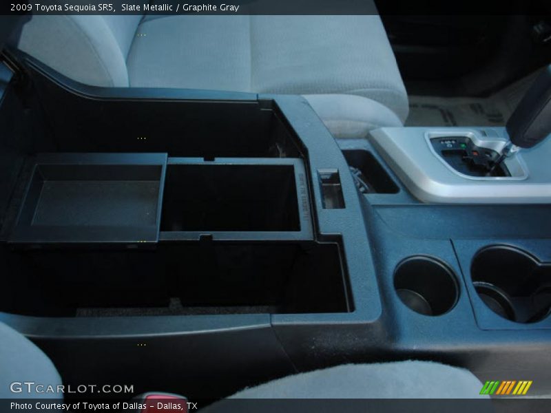 Slate Metallic / Graphite Gray 2009 Toyota Sequoia SR5