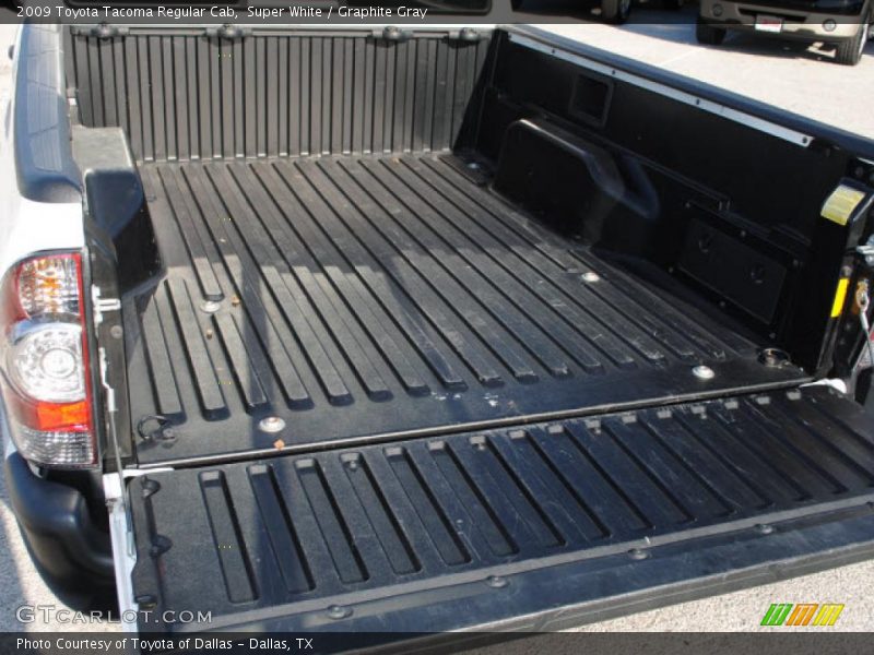 Super White / Graphite Gray 2009 Toyota Tacoma Regular Cab