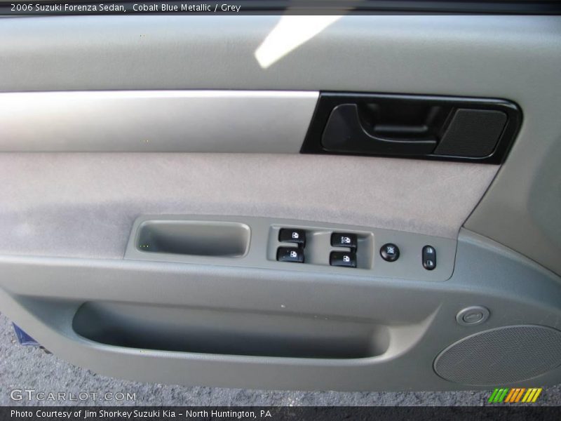 Cobalt Blue Metallic / Grey 2006 Suzuki Forenza Sedan