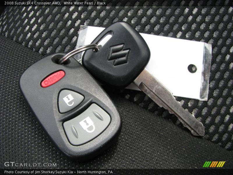 White Water Pearl / Black 2008 Suzuki SX4 Crossover AWD