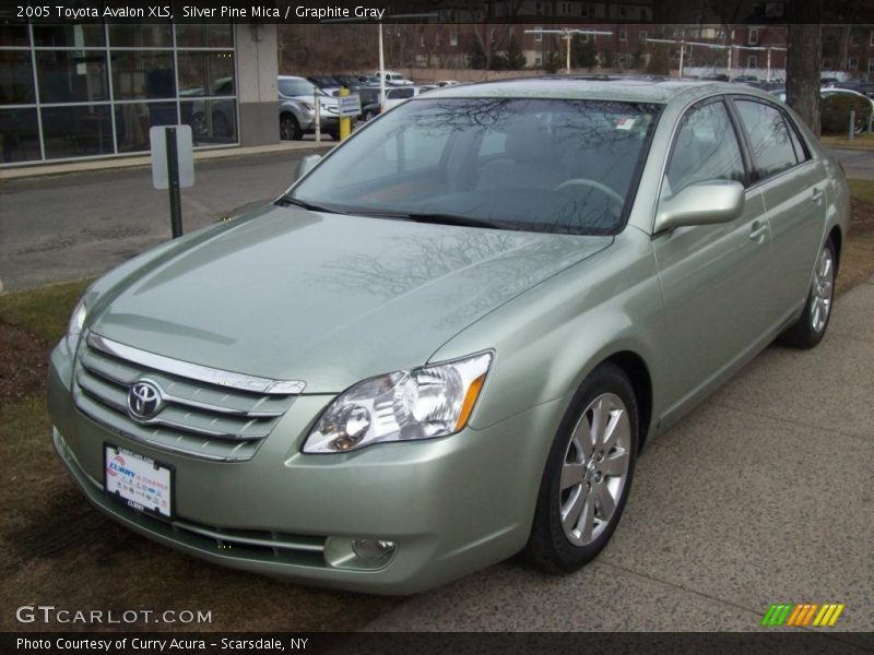 Silver Pine Mica / Graphite Gray 2005 Toyota Avalon XLS