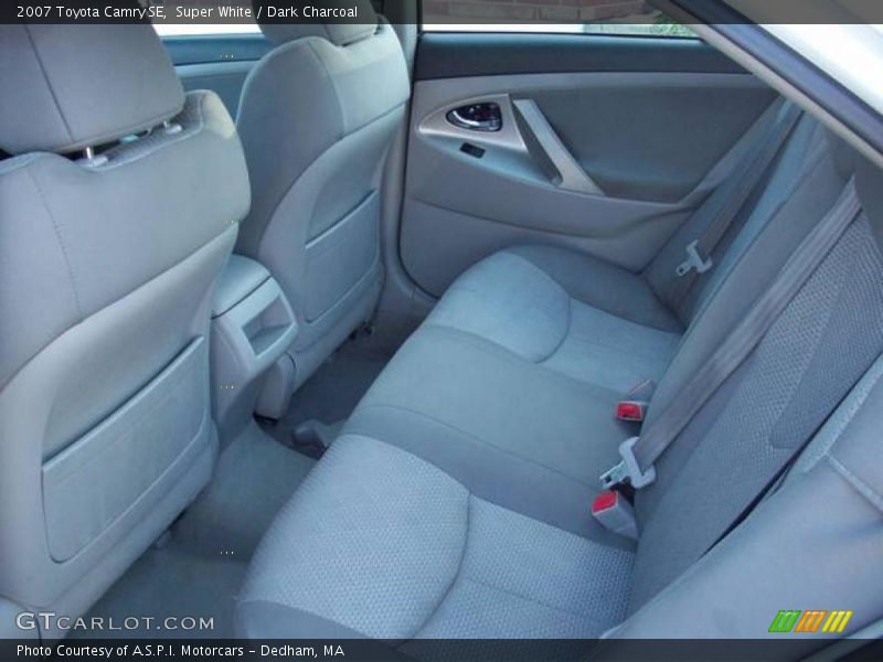 Super White / Dark Charcoal 2007 Toyota Camry SE