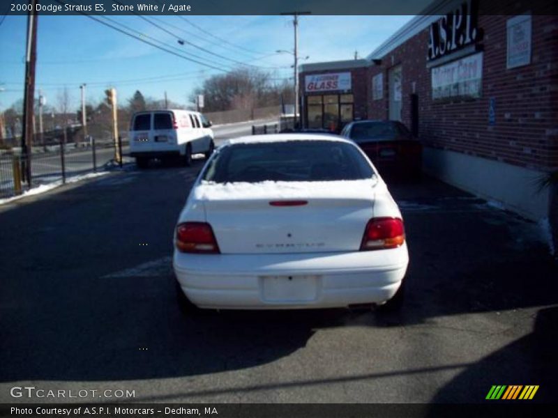 Stone White / Agate 2000 Dodge Stratus ES