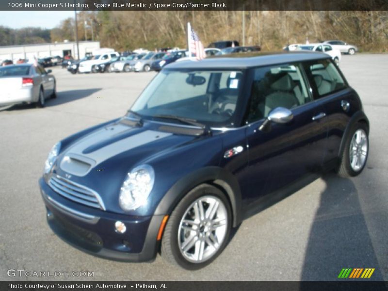 Front 3/4 View of 2006 Cooper S Hardtop
