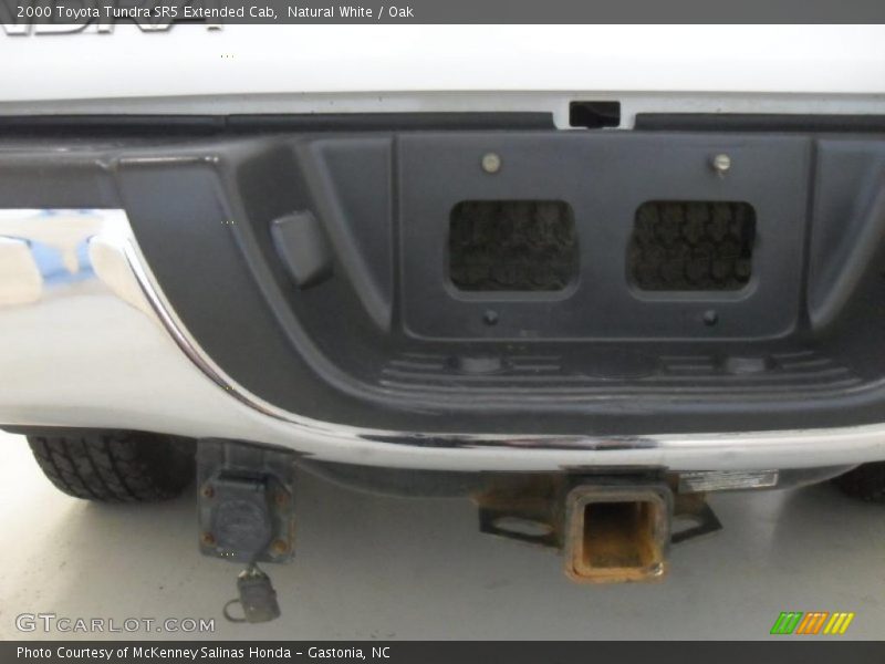 Natural White / Oak 2000 Toyota Tundra SR5 Extended Cab