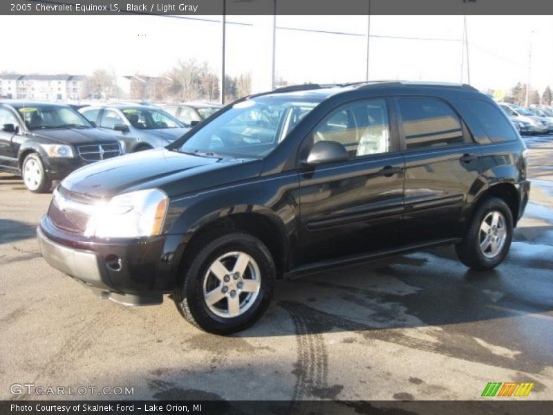Black / Light Gray 2005 Chevrolet Equinox LS