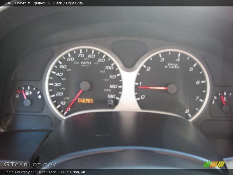 Black / Light Gray 2005 Chevrolet Equinox LS