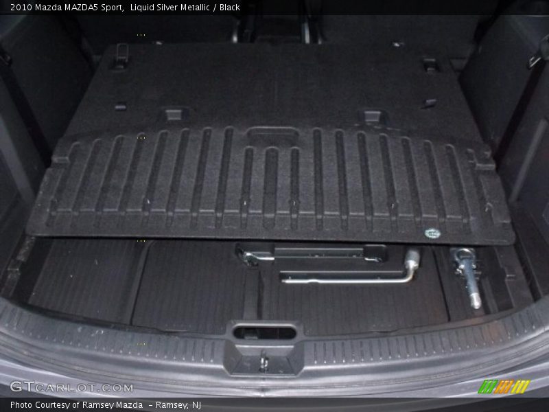 Liquid Silver Metallic / Black 2010 Mazda MAZDA5 Sport