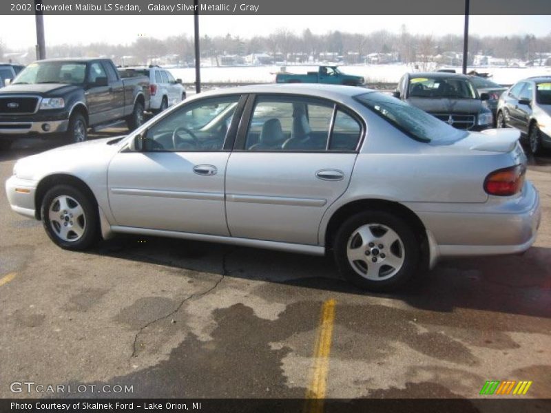 Galaxy Silver Metallic / Gray 2002 Chevrolet Malibu LS Sedan