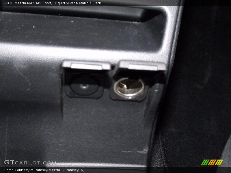 Liquid Silver Metallic / Black 2010 Mazda MAZDA5 Sport