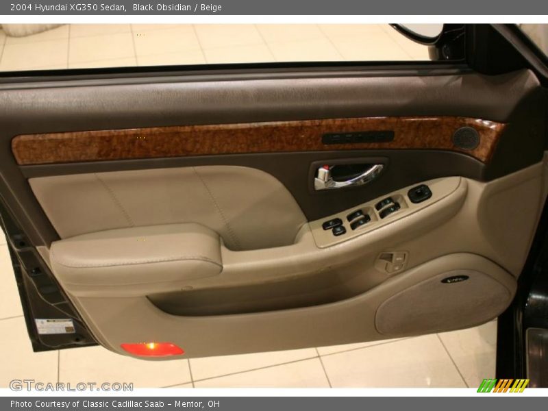 Black Obsidian / Beige 2004 Hyundai XG350 Sedan