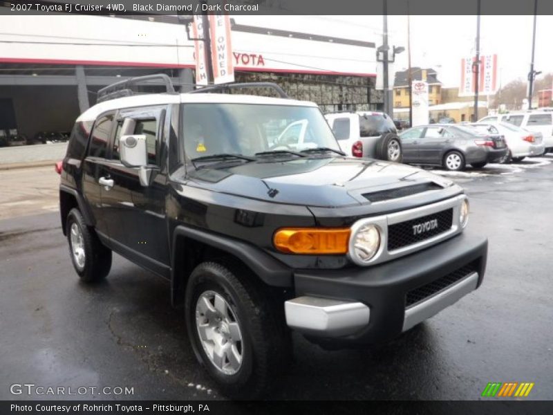 Black Diamond / Dark Charcoal 2007 Toyota FJ Cruiser 4WD