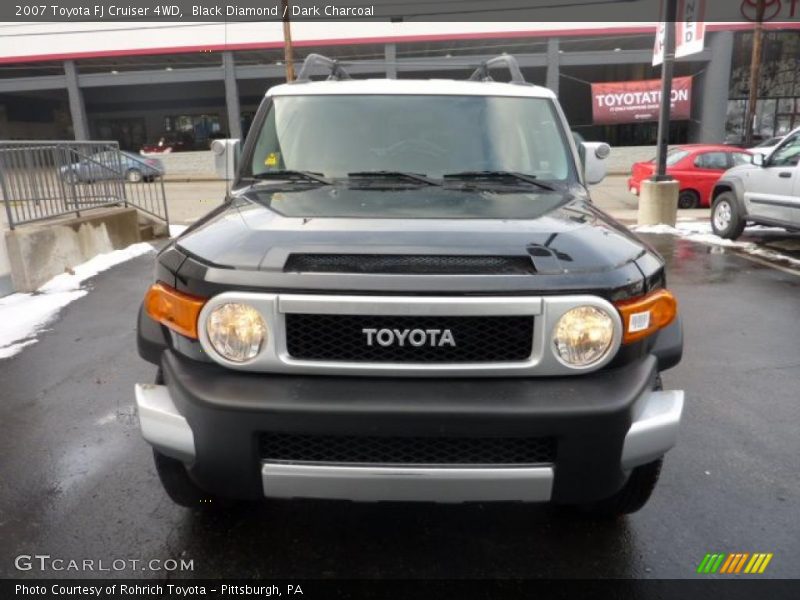 Black Diamond / Dark Charcoal 2007 Toyota FJ Cruiser 4WD