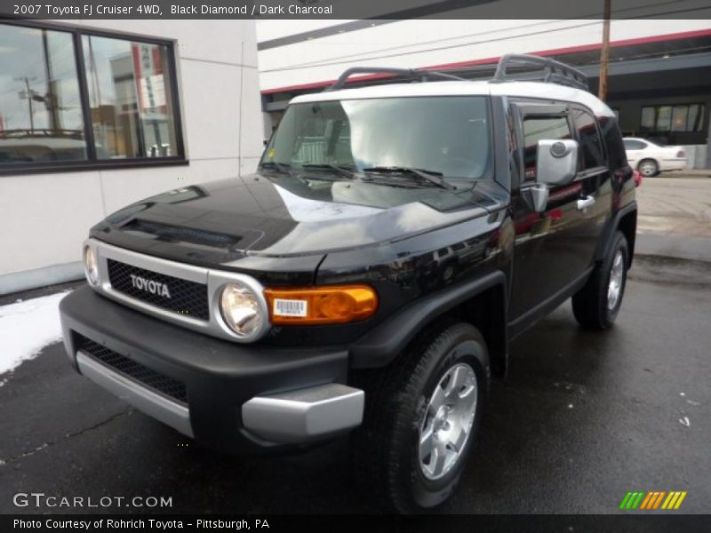 Black Diamond / Dark Charcoal 2007 Toyota FJ Cruiser 4WD