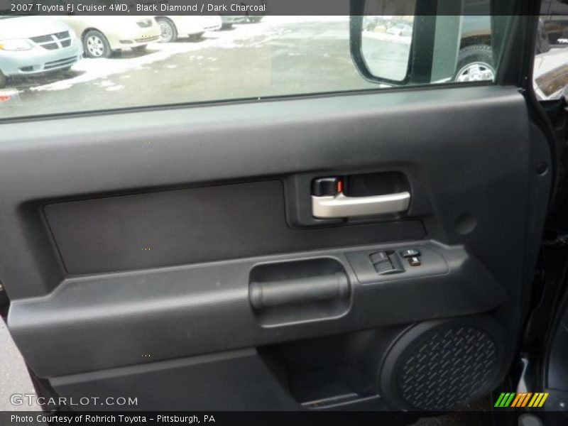 Black Diamond / Dark Charcoal 2007 Toyota FJ Cruiser 4WD