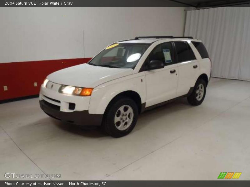 Polar White / Gray 2004 Saturn VUE