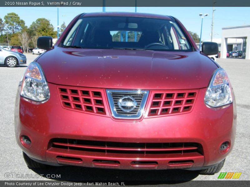 Venom Red / Gray 2010 Nissan Rogue S