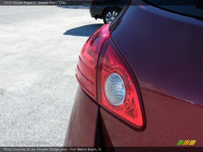 Venom Red / Gray 2010 Nissan Rogue S