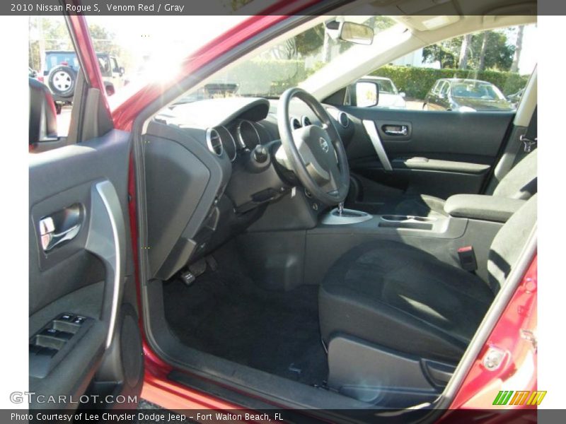 Venom Red / Gray 2010 Nissan Rogue S