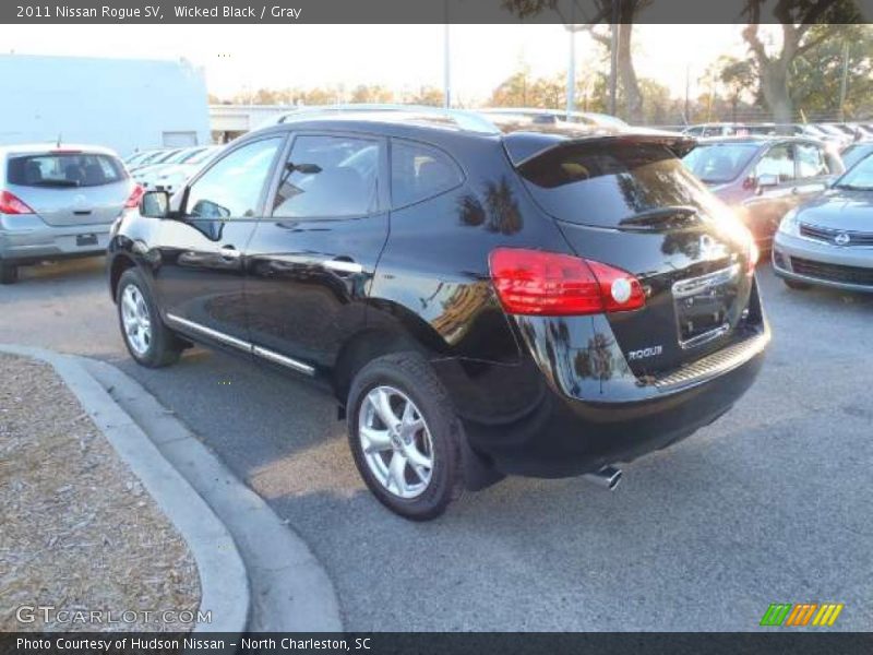 Wicked Black / Gray 2011 Nissan Rogue SV