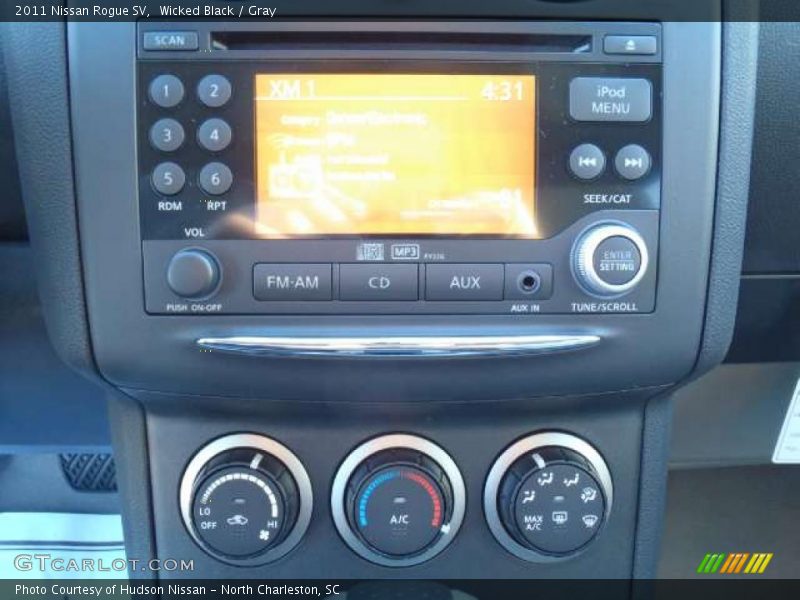 Wicked Black / Gray 2011 Nissan Rogue SV