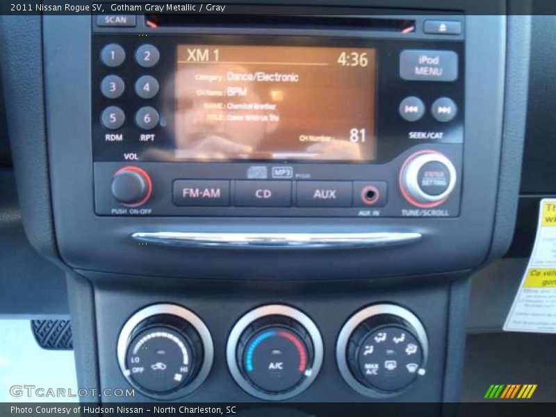 Gotham Gray Metallic / Gray 2011 Nissan Rogue SV