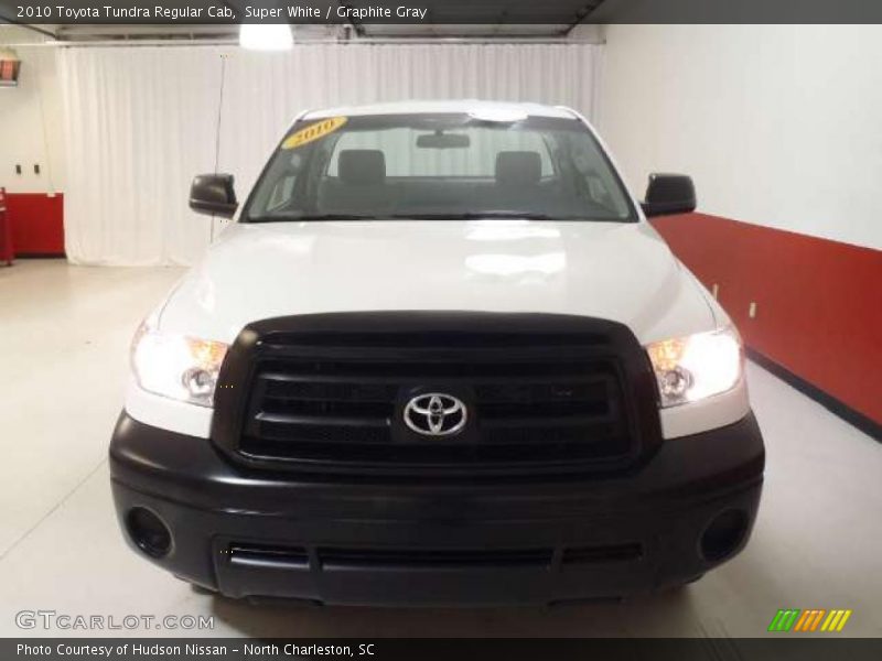 Super White / Graphite Gray 2010 Toyota Tundra Regular Cab