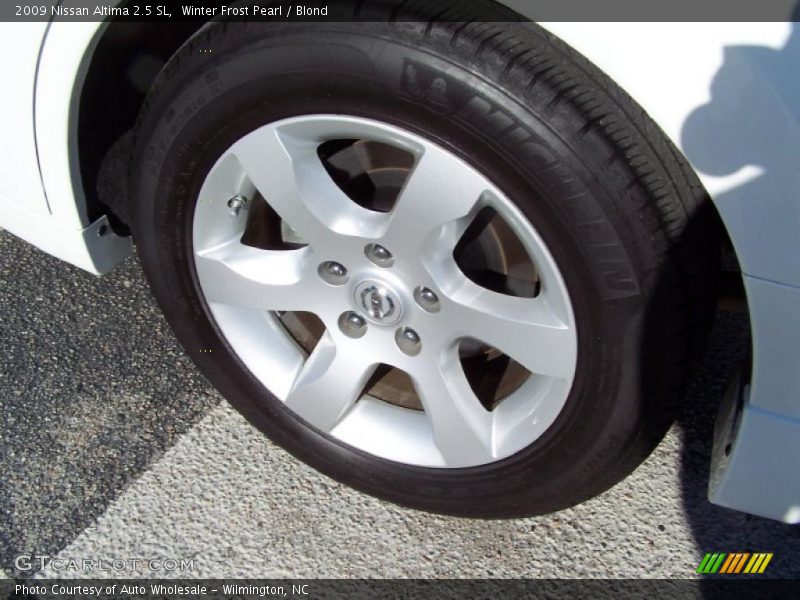 Winter Frost Pearl / Blond 2009 Nissan Altima 2.5 SL