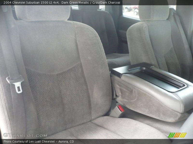 Dark Green Metallic / Gray/Dark Charcoal 2004 Chevrolet Suburban 1500 LS 4x4